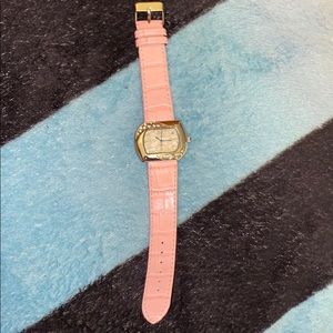 Adjustable wrist watch